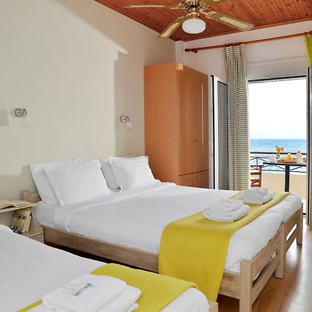 Pharos Rooms Ília Dış mekan fotoğraf